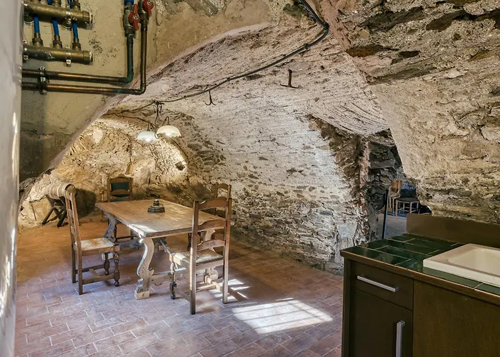 Cal Matali * Espolla